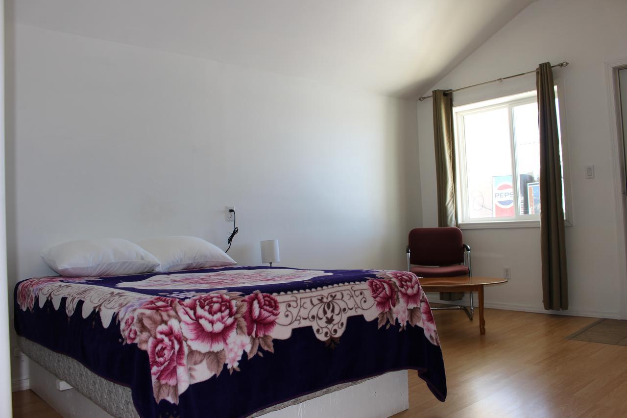 Welcome Inn Swan Hills Luaran gambar